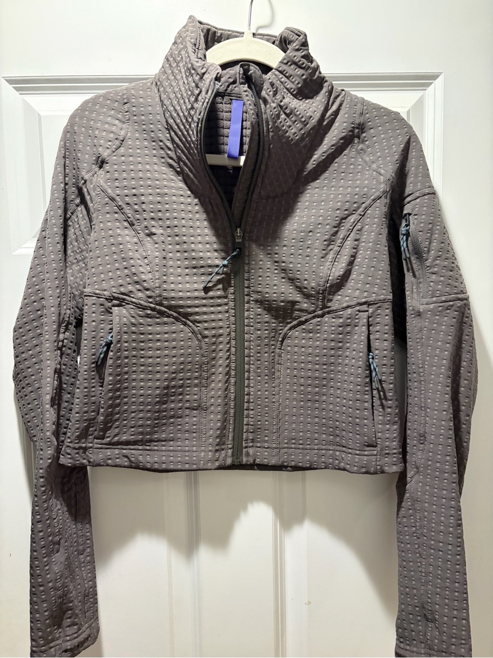 Lululemon size 6 Water-Repellent Fleece jacket